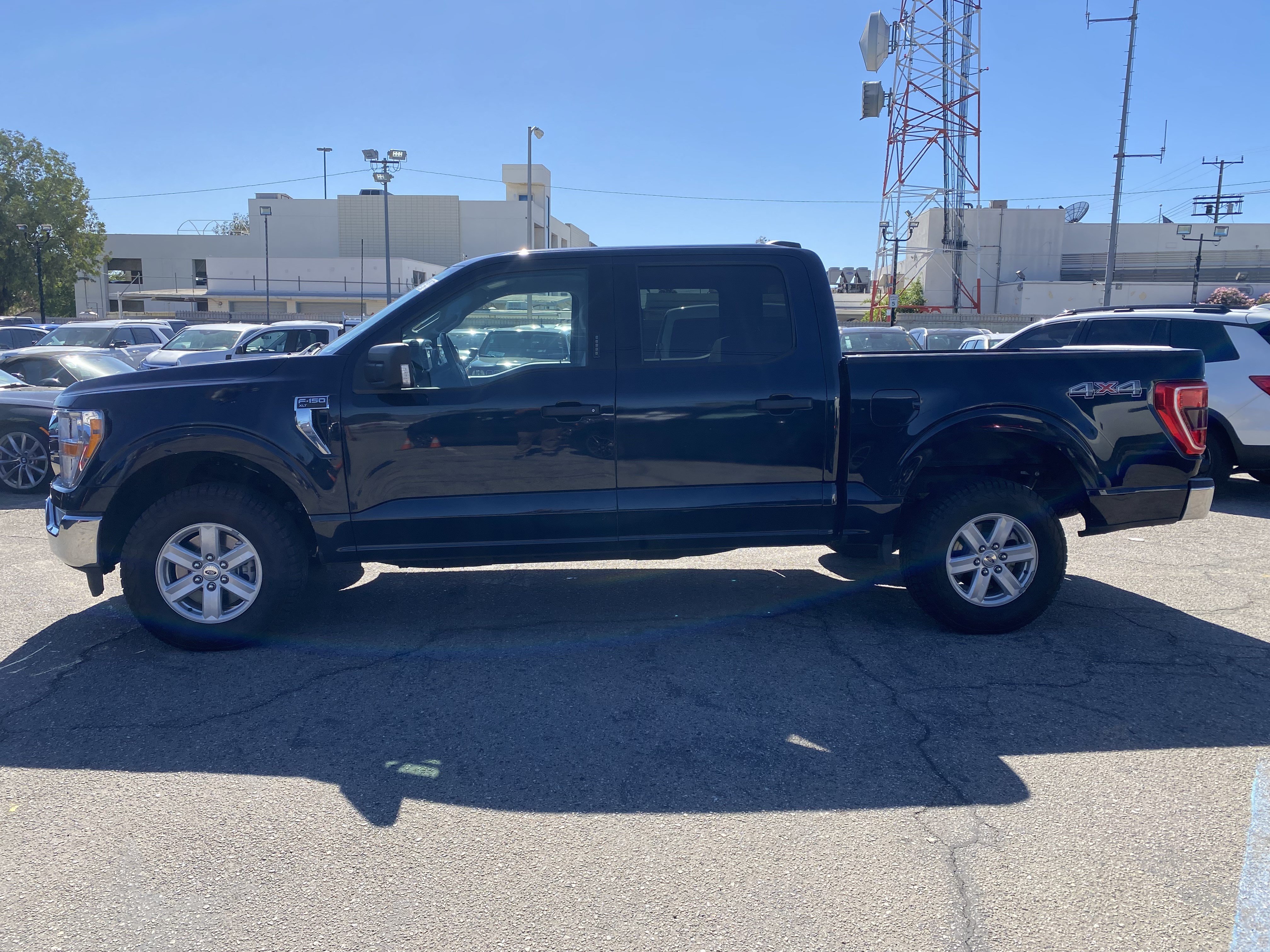 Used 2021 Ford F150 XLT w/ Equipment Group 301A Mid AWD/4WD image 8