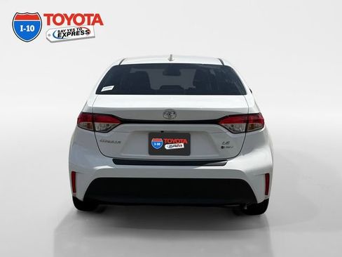 Certified 2026 Toyota Corolla LE w/ LE Premium Package FWD image 4