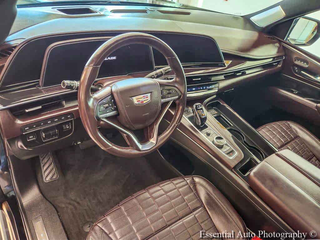 Used 2021 Cadillac Escalade Premium Luxury Platinum w/ LPO, Floor Liner Package AWD/4WD image 10
