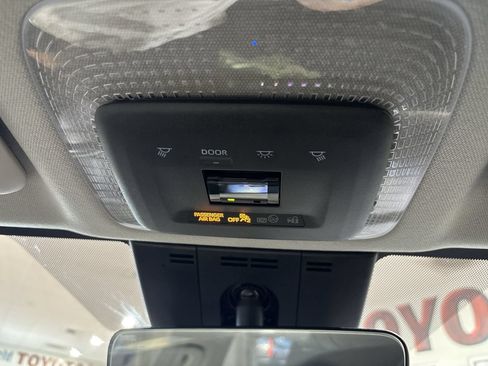 Certified 2024 Toyota Prius LE FWD image 16