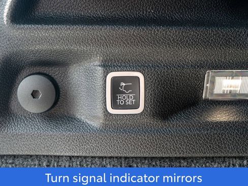 Used 2023 Jeep Grand Cherokee L Overland image 11