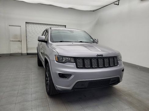 Used 2021 Jeep Grand Cherokee Laredo X RWD image 14