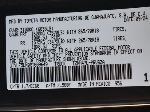 Certified 2024 Toyota Tacoma 4x4 Double Cab Hybrid image 33
