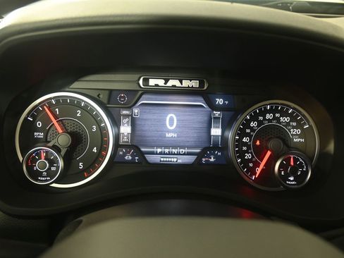 New 2026 RAM 3500 Big Horn AWD/4WD image 24