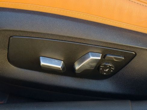 Used 2023 BMW 530e w/ Premium Package image 11