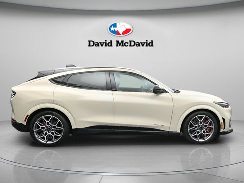 Used 2025 Ford Mustang Mach-E GT image 16