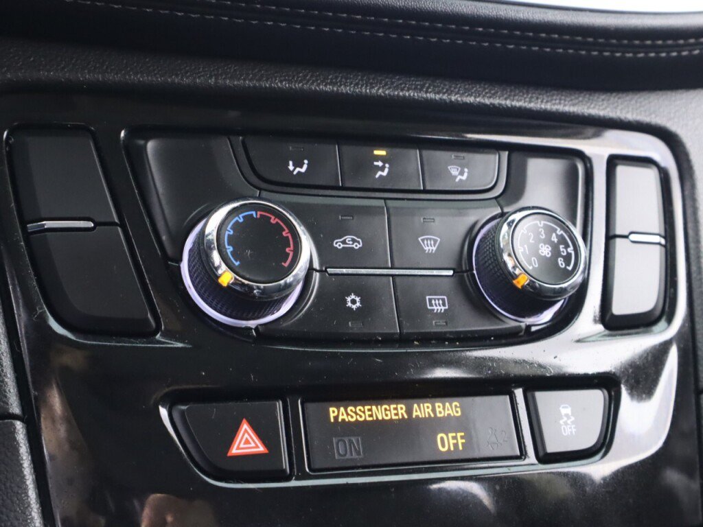 Used 2018 Buick Encore Preferred FWD image 21