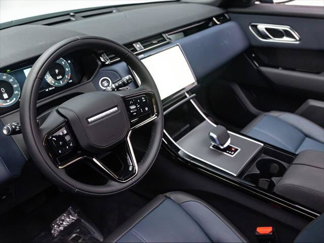 New 2026 Land Rover Range Rover Velar S AWD/4WD image 17
