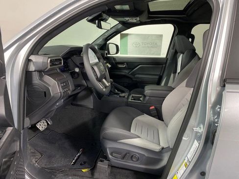 New 2026 Toyota Tacoma TRD Sport w/ TRD Sport Upgrade Package image 7