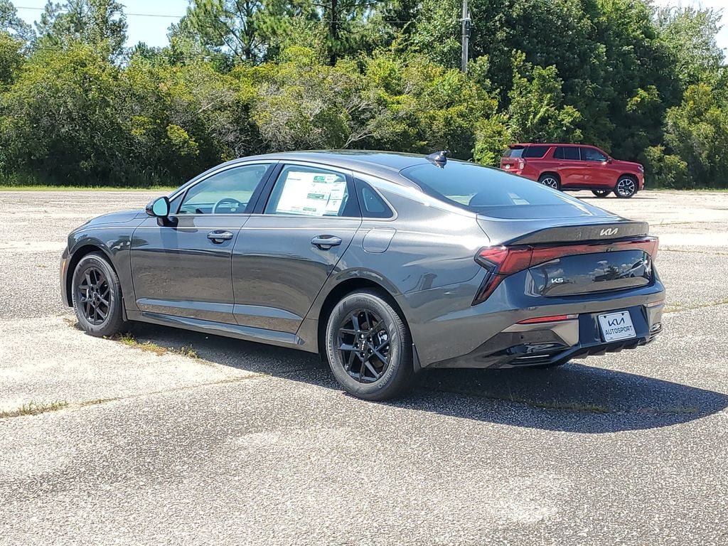 New 2026 Kia K5 LXS FWD image 3
