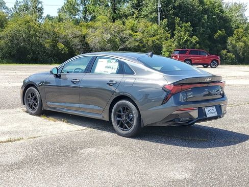 New 2026 Kia K5 LXS FWD image 3