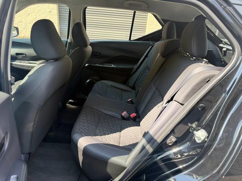 Used 2021 Nissan Kicks S FWD image 23
