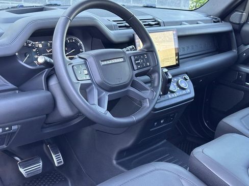 Certified 2023 Land Rover Defender 90 X AWD/4WD image 17