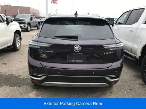 Used 2023 Buick Envision Avenir image 10