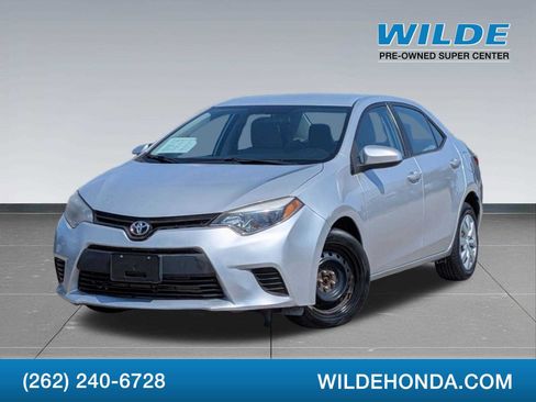 Used 2014 Toyota Corolla LE FWD image 1