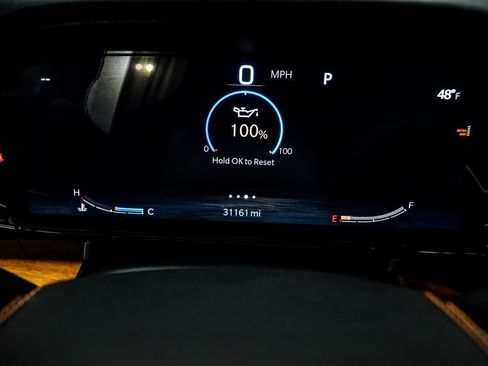 Used 2022 Jeep Grand Wagoneer Series III w/ Rear Seat Video Group 1 image 30