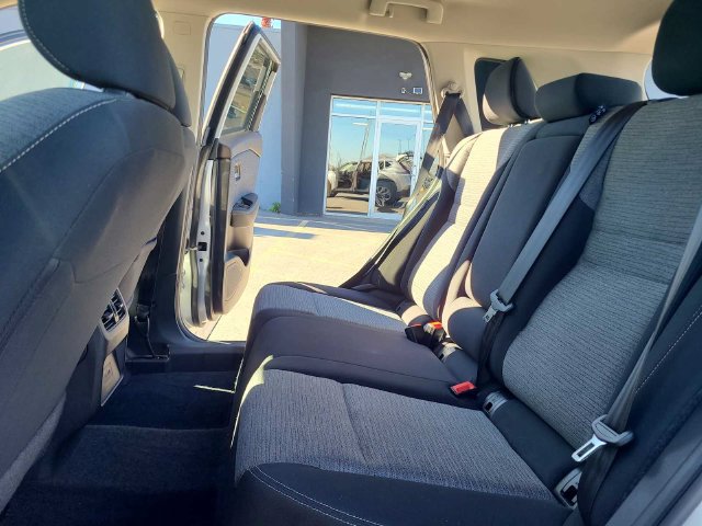 Used 2023 Nissan Rogue SV AWD/4WD image 24