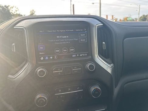 Used 2023 Chevrolet Silverado 2500 LT image 14