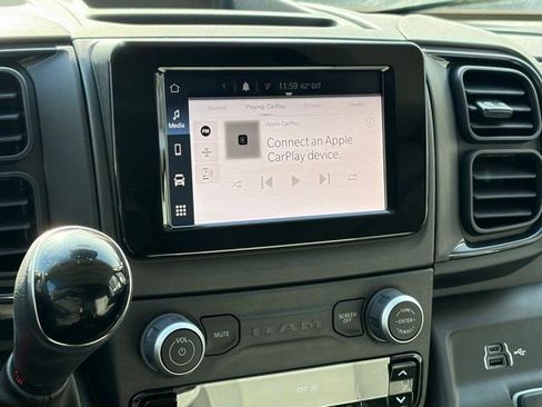 Used 2024 RAM ProMaster 3500 w/ Power Group image 19