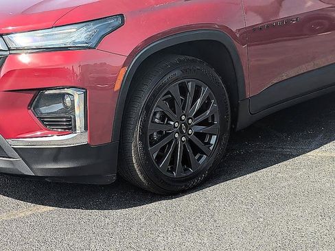 Used 2023 Chevrolet Traverse RS AWD/4WD image 9
