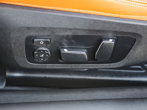 Used 2024 BMW M4 Coupe image 18