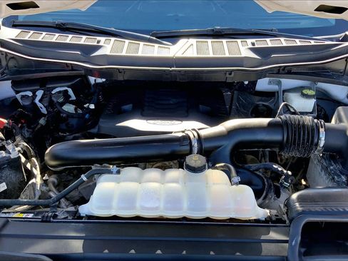 Used 2023 Ford F150 XLT image 33