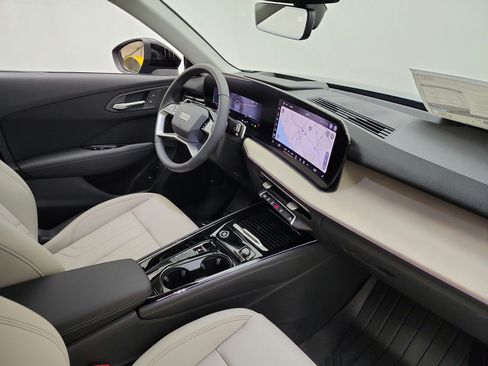 New 2026 Audi Q3 quattro 2.0T AWD/4WD image 13