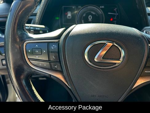 Used 2020 Lexus UX 250h w/ Accessory Package AWD/4WD image 11
