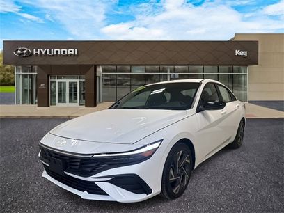 Certified 2025 Hyundai Elantra SEL
