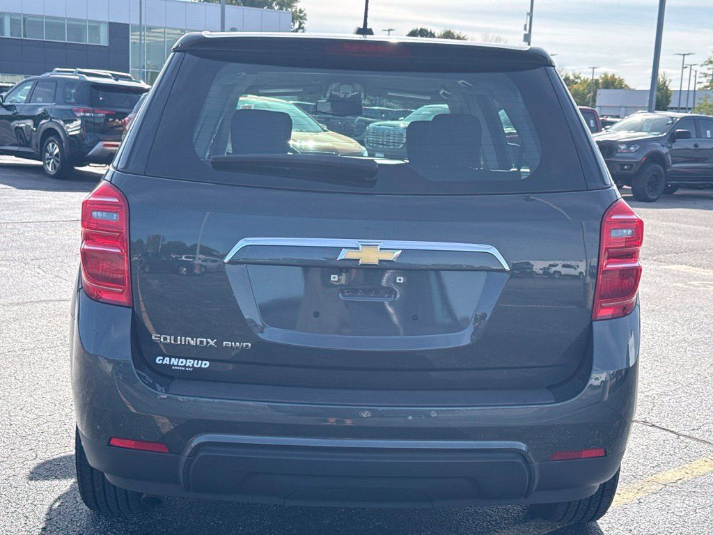Certified 2017 Chevrolet Equinox LS AWD/4WD image 4