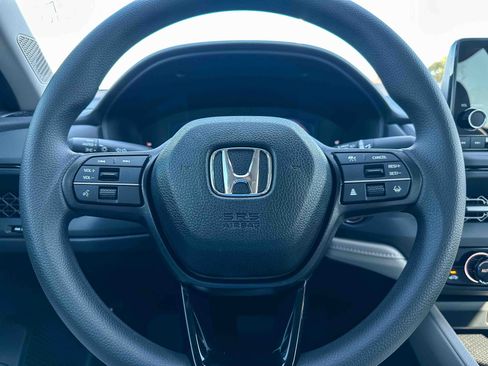 New 2025 Honda Accord SE image 17