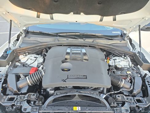 Used 2024 Jaguar F-PACE R-Dynamic S image 29