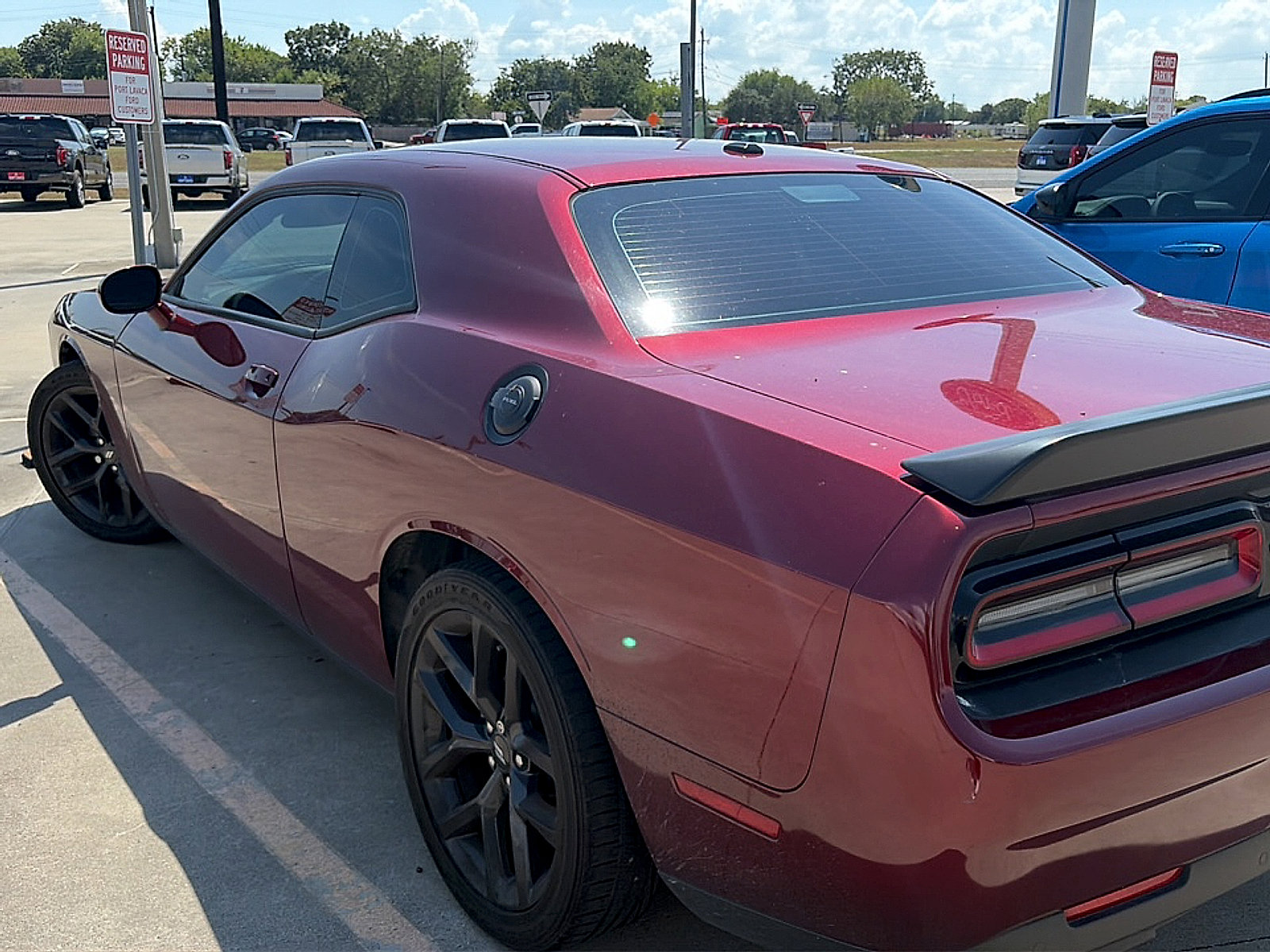 Used 2023 Dodge Challenger R/T w/ Blacktop Package RWD image 3