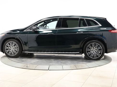 Used 2023 Mercedes-Benz EQS 580 4MATIC SUV image 8