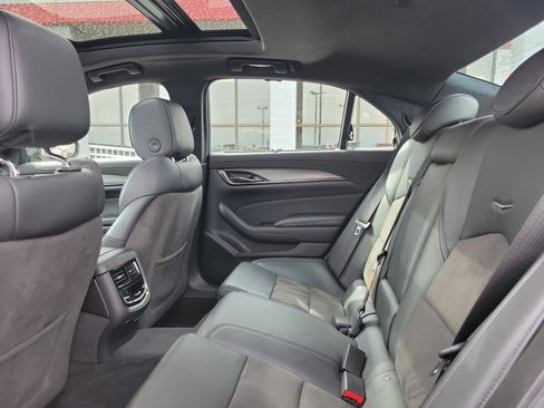 Used 2017 Cadillac CTS V w/ Carbon Fiber Package image 10