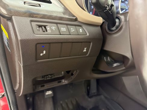Used 2017 Hyundai Santa Fe Sport AWD/4WD image 14