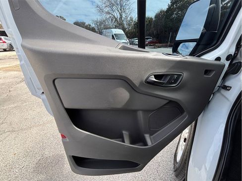 Used 2021 Ford Transit 350 XLT image 19