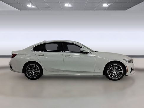 Used 2021 BMW 330i Sedan w/ Convenience Package image 8
