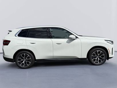 New 2025 BMW X3 xDrive30i w/ Premium Package