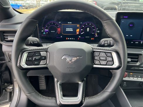 Used 2024 Ford Mustang Coupe image 8