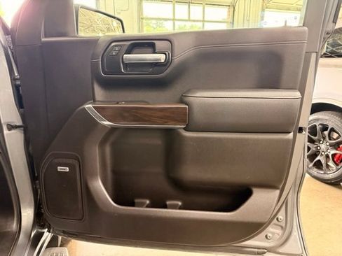 Used 2020 GMC Sierra 1500 Denali w/ Denali Ultimate Package AWD/4WD image 28