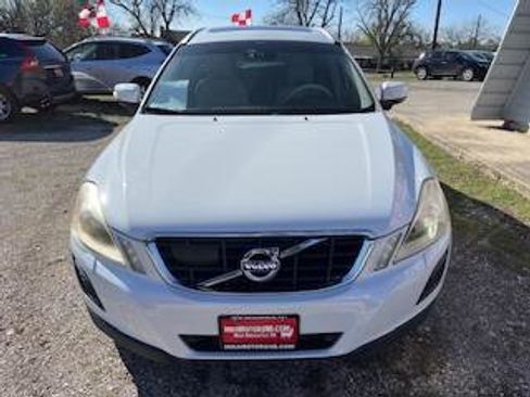 Used 2013 Volvo XC60 T6 AWD/4WD image 2