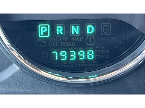 Used 2013 Jeep Wrangler Unlimited Sahara w/ Connectivity Group AWD/4WD image 16