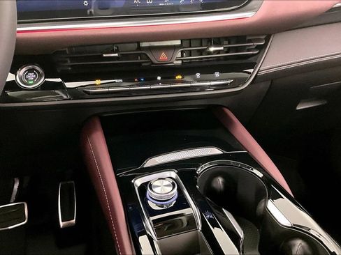 New 2026 Buick Envision Sport Touring image 7