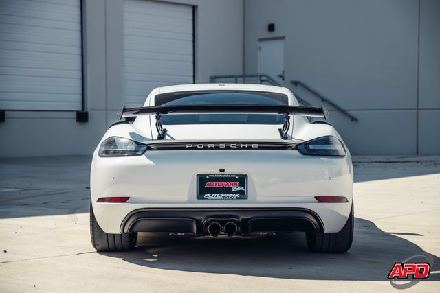 Used 2018 Porsche 718 Cayman GTS RWD image 17