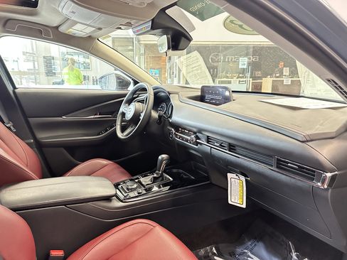 Certified 2023 MAZDA CX-30 AWD 2.5 S w/ Preferred Package image 36