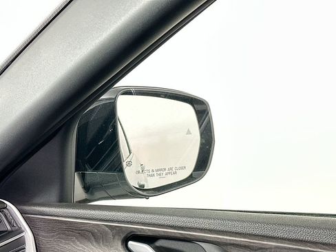 New 2025 Jeep Grand Cherokee Limited image 24