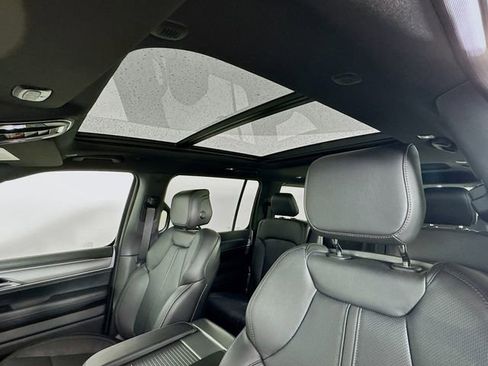 New 2026 Jeep Grand Wagoneer 4WD image 26