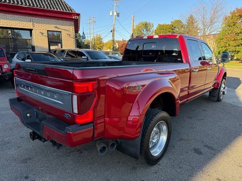Used 2020 Ford F450 Platinum w/ FX4 Off-Road Package image 4