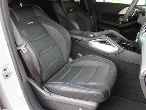 Used 2024 Mercedes-Benz GLE 53 AMG 4MATIC Coupe image 23